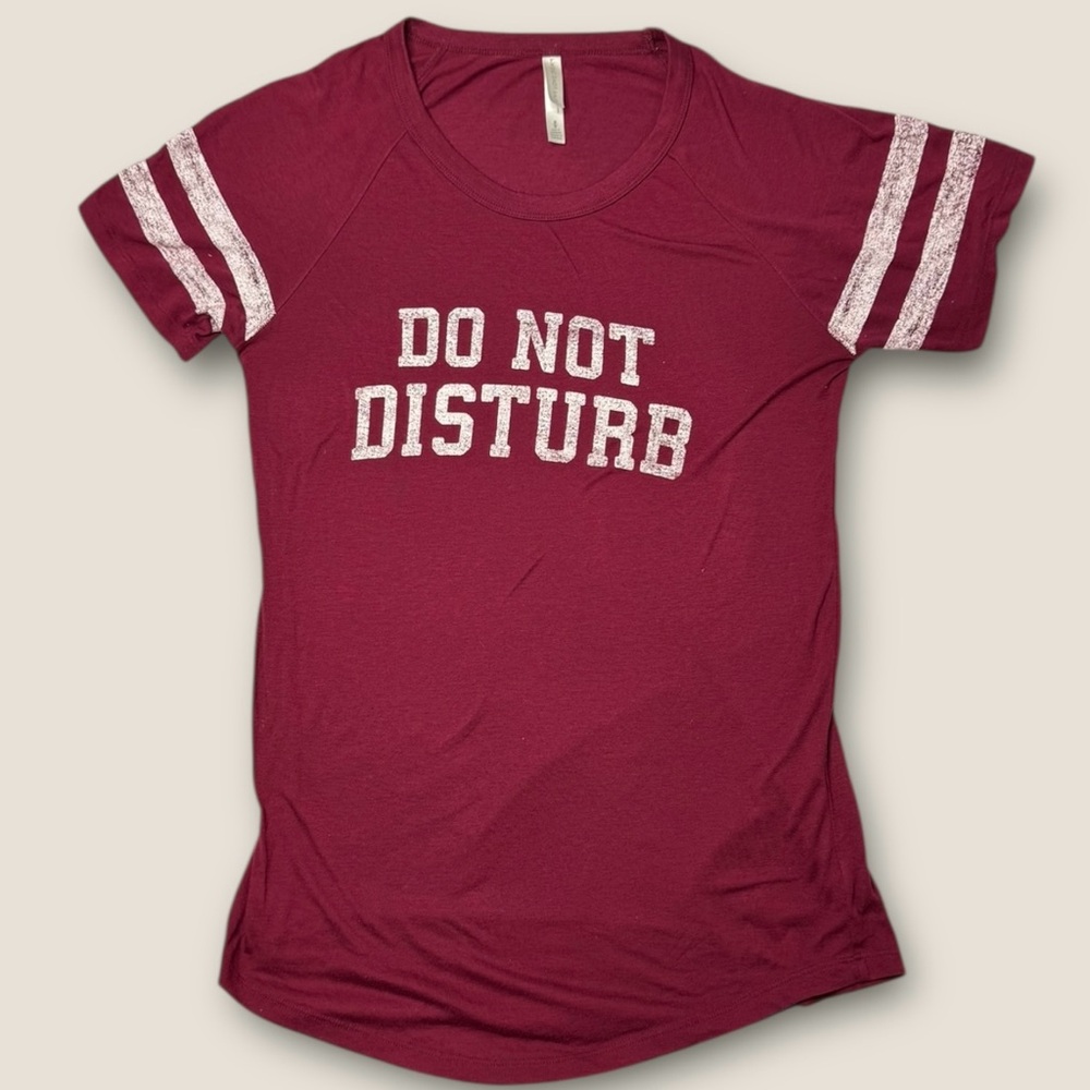 Live love dream burgundy do not disturb sleep shirt size medium women’s